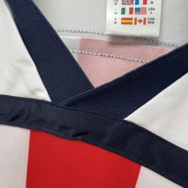 Bayern Munich 2000/01 Away Retro Jersey - Image 8