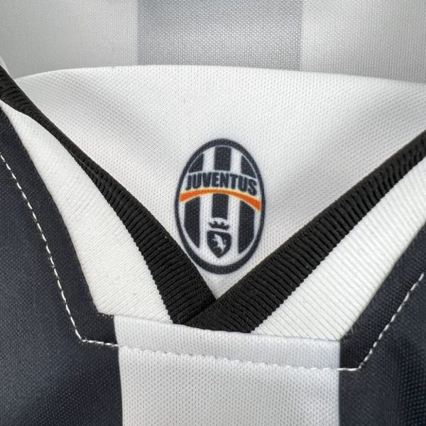 Juventus 1996/97 Home Retro Jersey - Image 7