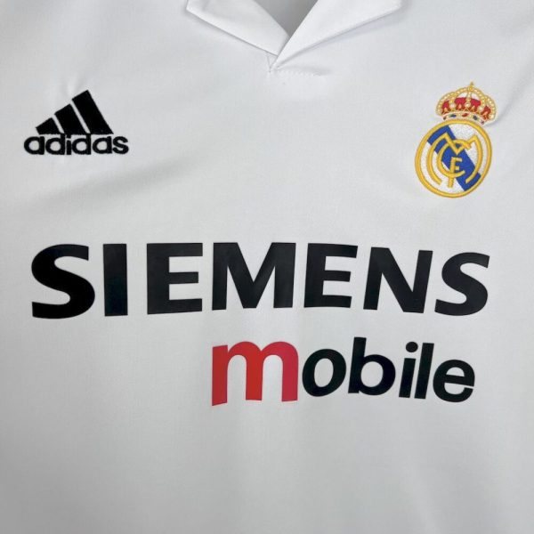 Real Madrid 2002/03 Home Retro Jersey - Image 5