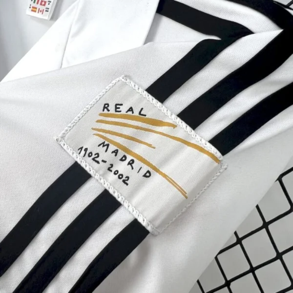 Real Madrid 2001/02 Home Ucl Retro Jersey - Image 3