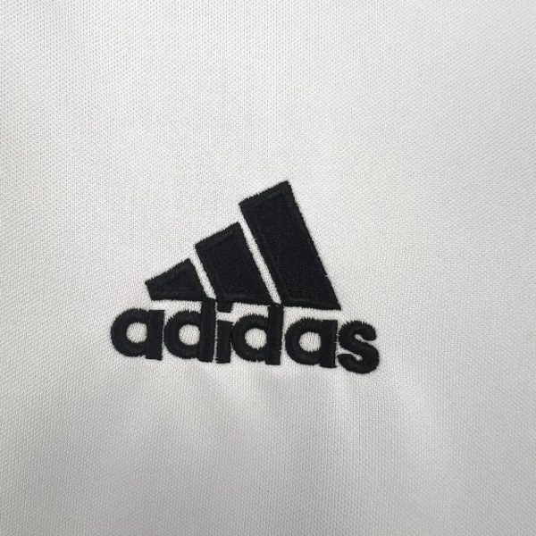 Real Madrid 2003/04 Home Retro Jersey - Image 6