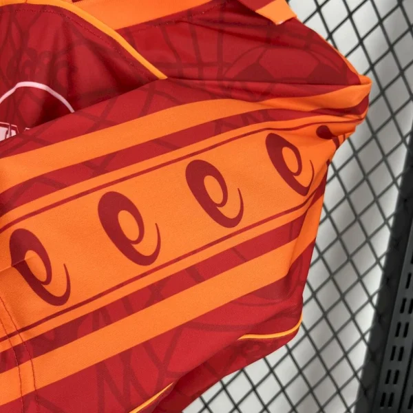 As Roma 1995/96 Home Retro Jersey - Image 3