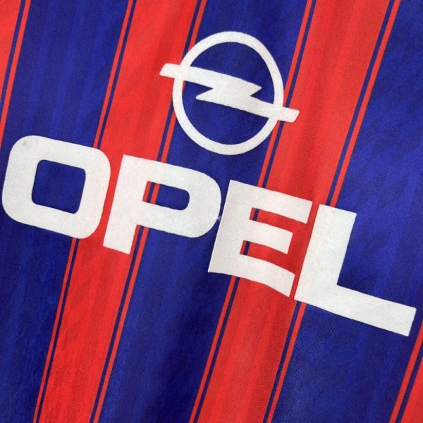 Bayern Munich 1995/97 Home Retro Jersey - Image 4