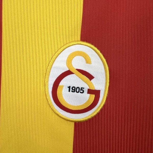 Galatasaray 1999/00 Home Retro Jersey - Image 6