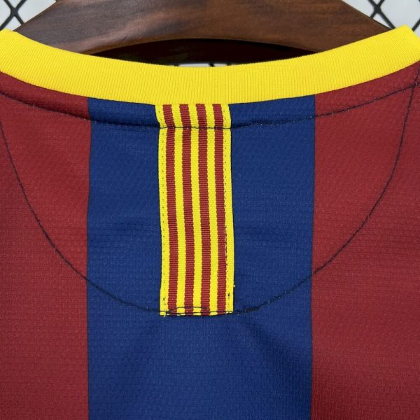 Barcelona 2010/11 Home Retro Jersey - Image 3