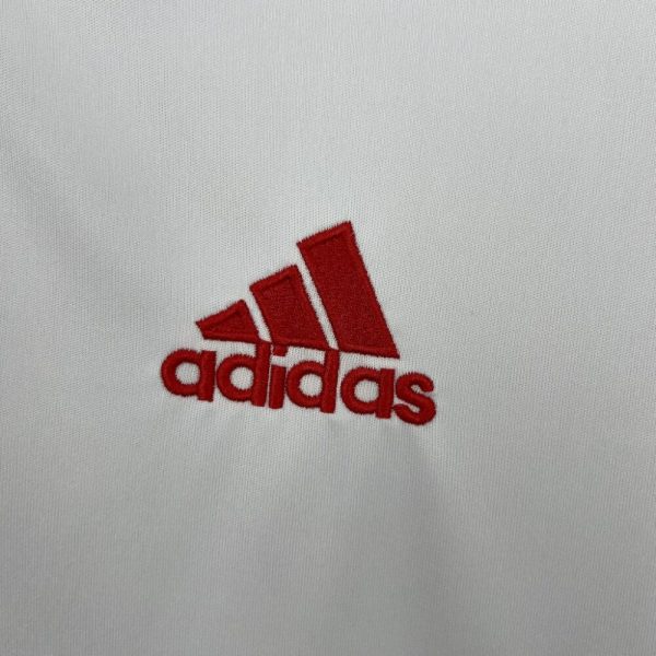 Ac Milan 2011/12 Away Retro Jersey - Image 4