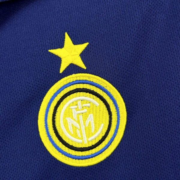 Inter Milan 1998/99 Third Retro Jersey - Image 5
