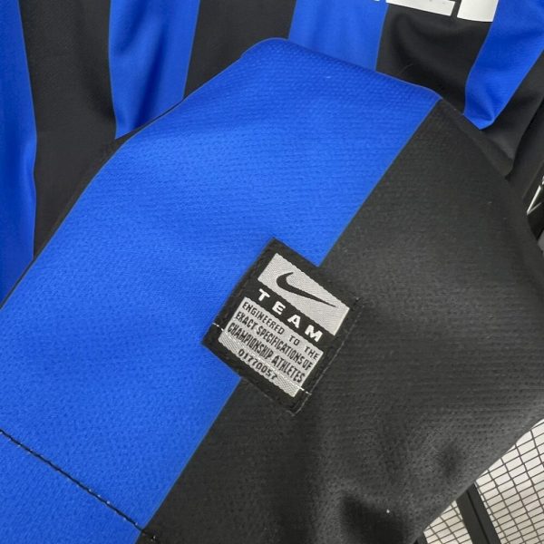 Inter Milan 2009/10 Home Long Sleeves Retro Jersey - Image 7