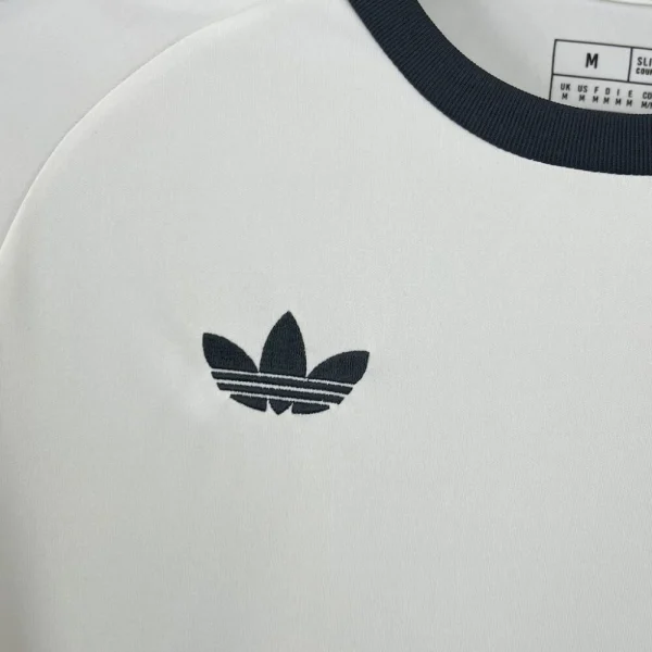 Juventus 2024/25 3 Stripes Originals Jersey - Image 8
