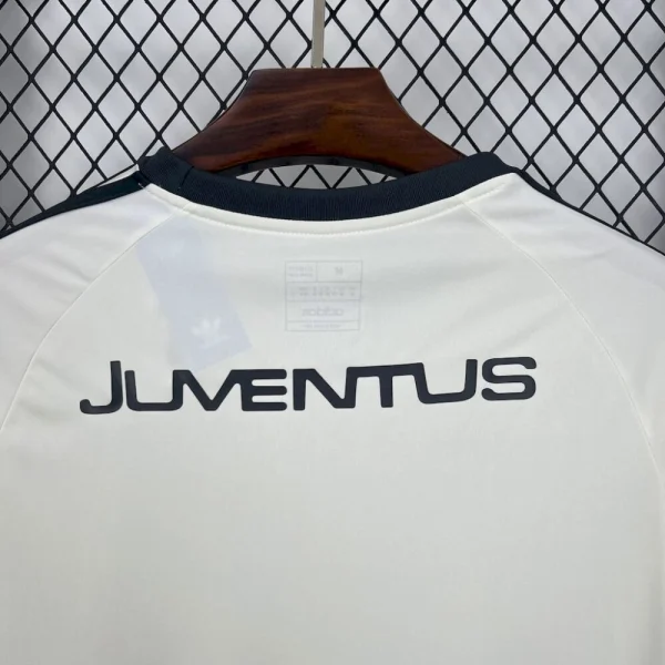 Juventus 2024/25 3 Stripes Originals Jersey - Image 3