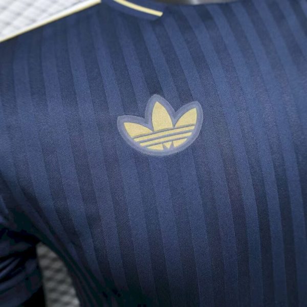 Juventus 2025/26 Terrace Icons Jersey Player Version - Image 5