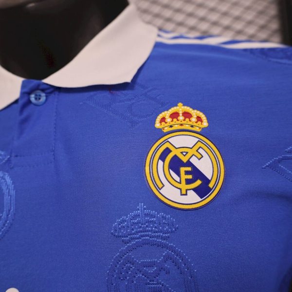 Real Madrid  2025/26 Special Edition Purple Jersey Player Version - Image 5