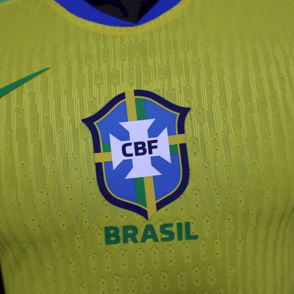 Brazil 2025/26 Home Jersey Player Version - Image 4