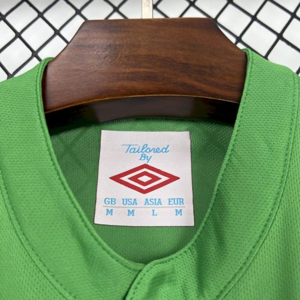 Athletic Bilbao 2011/12 Away Retro Jersey - Image 8