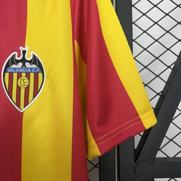 Valencia Cf 1980/81 Away Retro Jersey - Image 6
