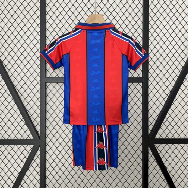 Barcelona 1995/97 Home Kids Retro Jersey And Shorts - Image 2