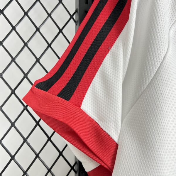 Flamengo 1981 Away Retro Jersey - Image 6