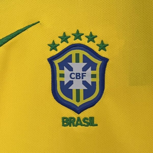 Brazil 2004 Home Kids Retro Jersey And Shorts - Image 7