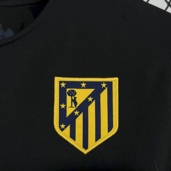 Atletico Madrid 2016/17 Away Retro Jersey - Image 6
