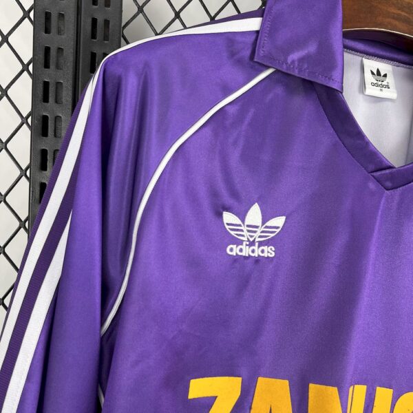 Real Madrid 1984/85 Third Long Sleeves Retro Jersey - Image 4