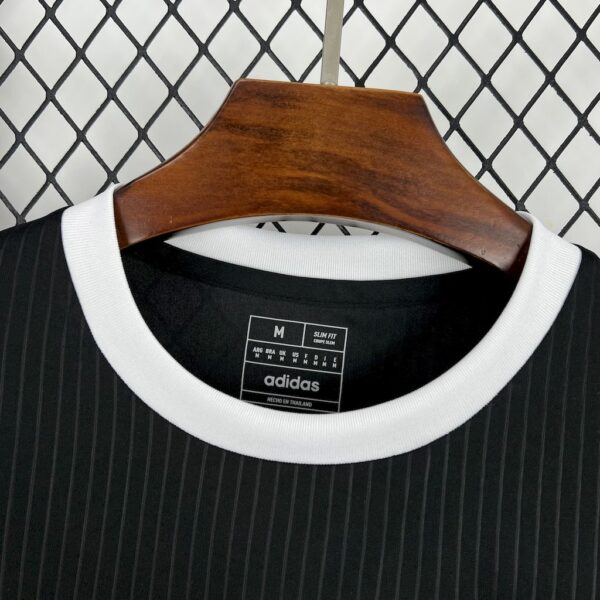 Colo Colo 2025/26 Casual Retro Style Black Jersey - Image 5