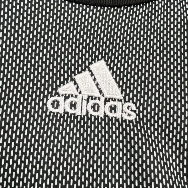 Real Madrid 2002/03 Goalkeeper Retro Jersey - Image 5
