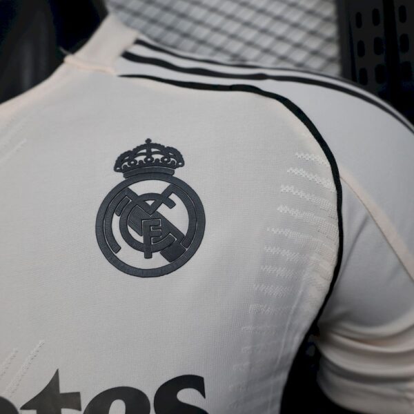 Real Madrid 2024/25 Special Edition Jersey Player Version - Image 4