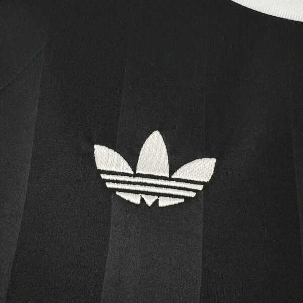 Real Madrid 2025/26 Training Jersey - Image 7