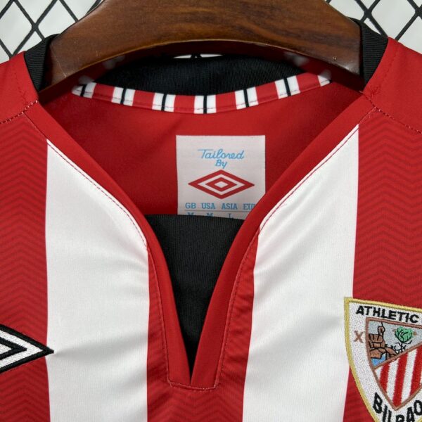 Athletic Bilbao 2011/12 Home Retro Jersey - Image 6