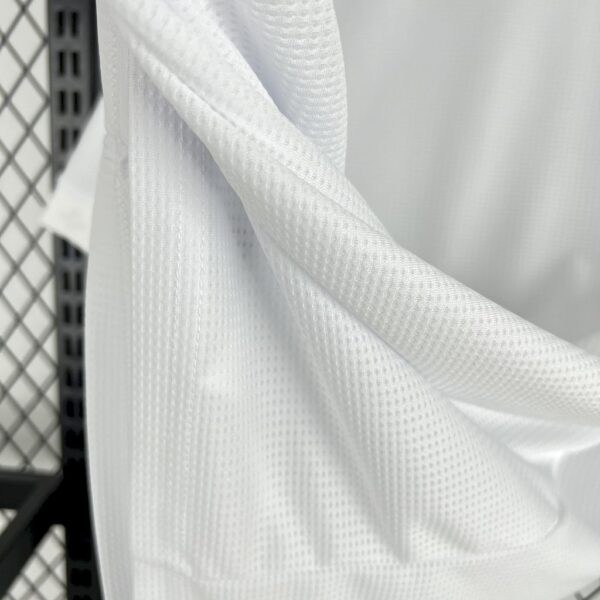 Colo Colo 2025/26 Anniversary Jersey - Image 3