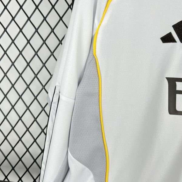 Real Madrid 2025/26 Home Long Sleeves Jersey - Image 8