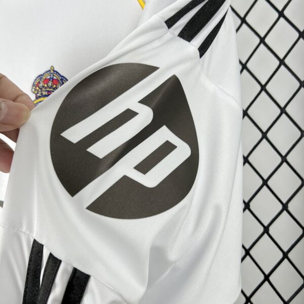 Real Madrid 2025/26 Home Long Sleeves Jersey - Image 3