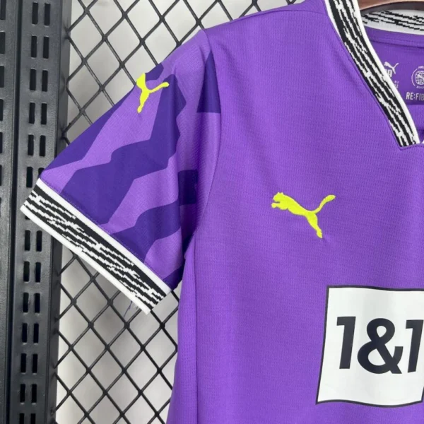 Borussia Dortmund 2024/25 Goalkeeper Special Kids Kit - Image 5