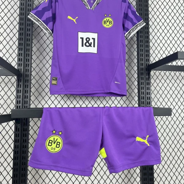 Borussia Dortmund 2024/25 Goalkeeper Special Kids Kit - Image 3