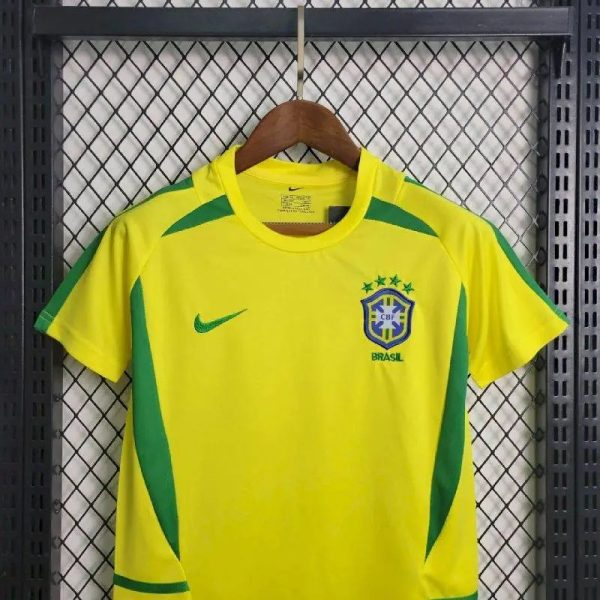 Brazil 2002 Home Kids Retro Jersey And Shorts - Image 2