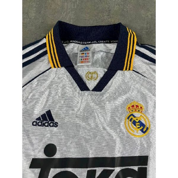 Real Madrid 1999/00 Home Long Sleeves Retro Jersey - Image 2