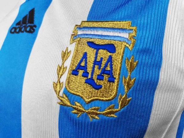 Argentina 1998 World Cup Home Retro Jersey - Image 2