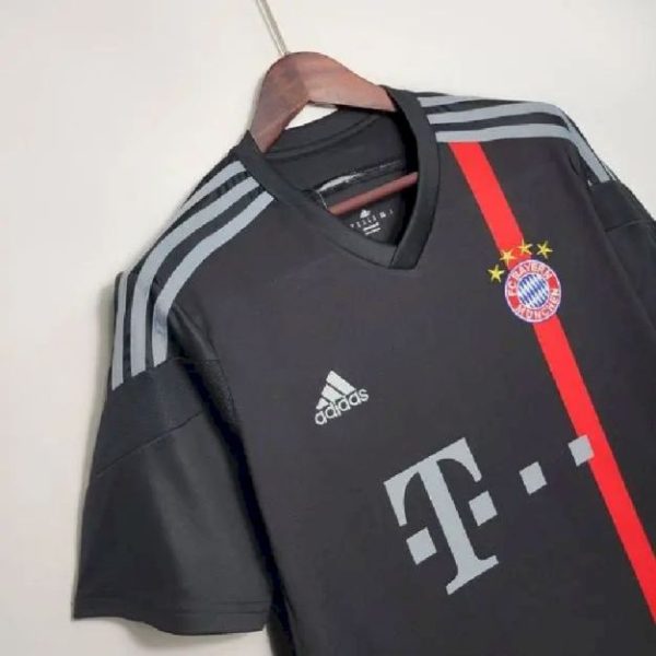 Bayern Munich 2014/15 Retro Jersey - Image 3