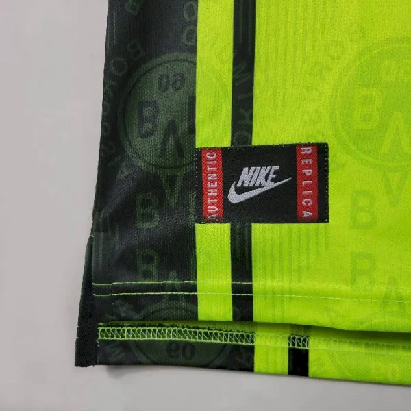 Borussia Dortmund 1996 Home Retro Jersey - Image 7