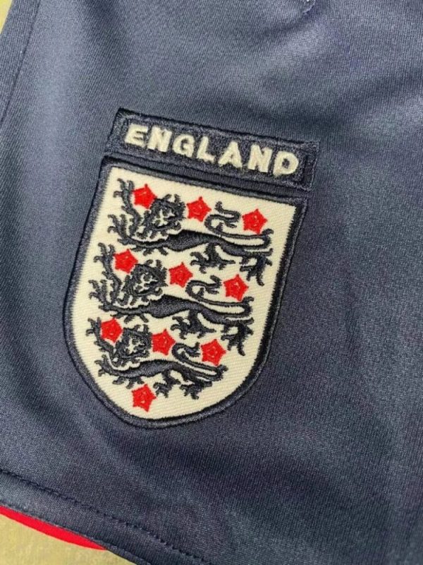 England 2006 World Cup Home Retro Shorts - Image 4