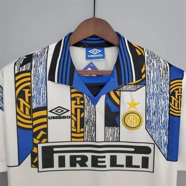 Inter Milan 1995/96 Away Retro Jersey - Image 2