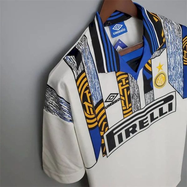 Inter Milan 1995/96 Away Retro Jersey - Image 5