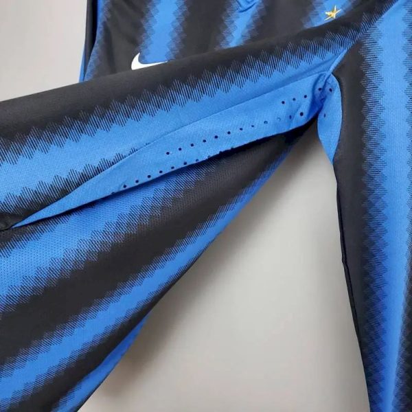 Inter Milan 2010/11 Home Long Sleeves Retro Jersey - Image 2