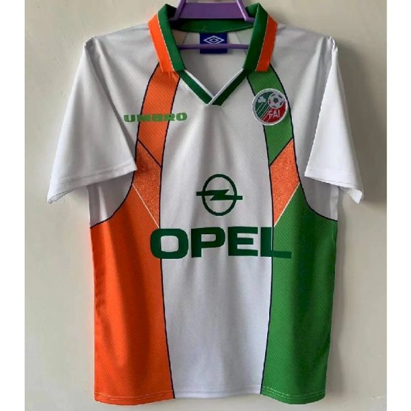 Ireland 1994/1996 Away Retro Jersey - Image 3