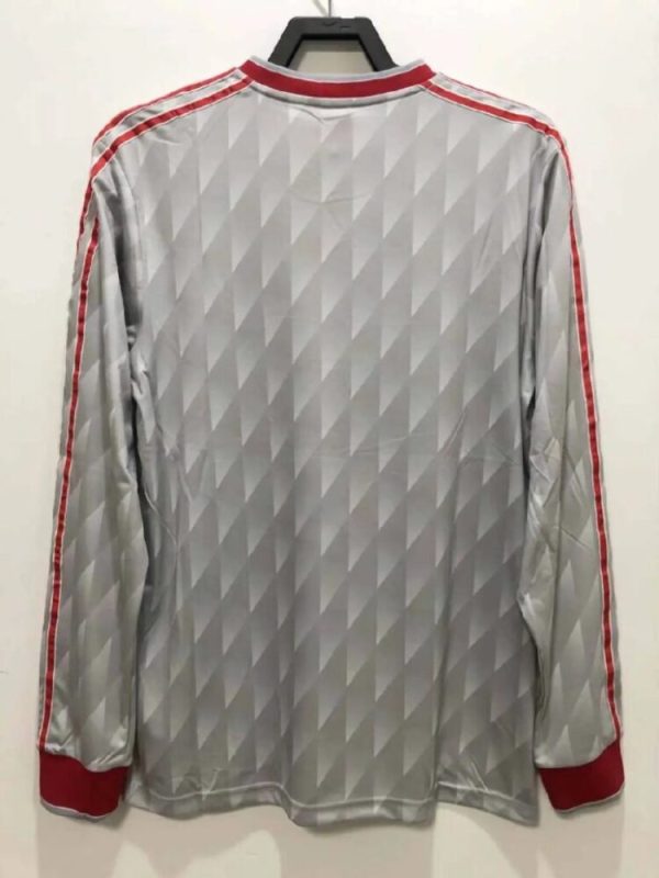 Liverpool 1989/91 Away Long Sleeves Retro Jersey - Image 17