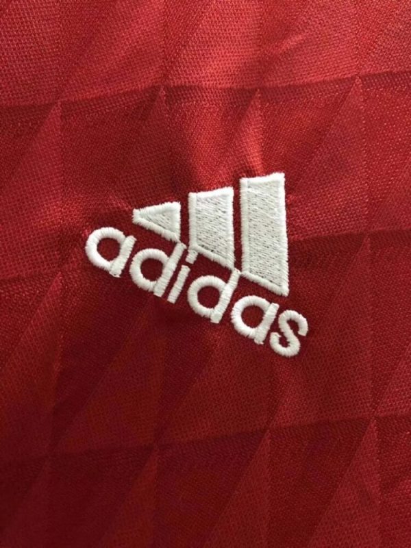 Liverpool 2010/2012 Home Long Sleeves Retro Jersey - Image 2