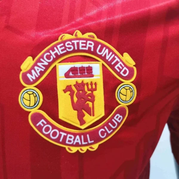 Manchester United 1992/94 Home Retro Jersey - Image 11