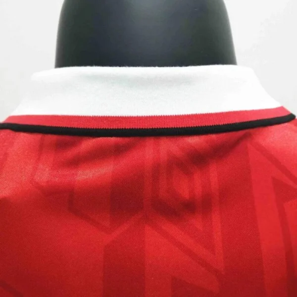 Manchester United 1992/94 Home Retro Jersey - Image 14