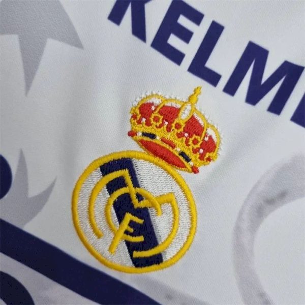 Real Madrid 1997/98 Champions League 7 Champions Commemorative Retro Jersey - Image 5