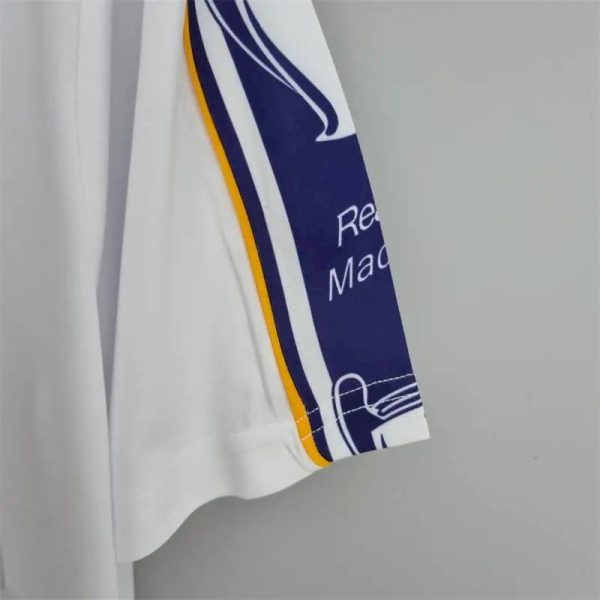 Real Madrid 1997/98 Champions League 7 Champions Commemorative Retro Jersey - Image 8